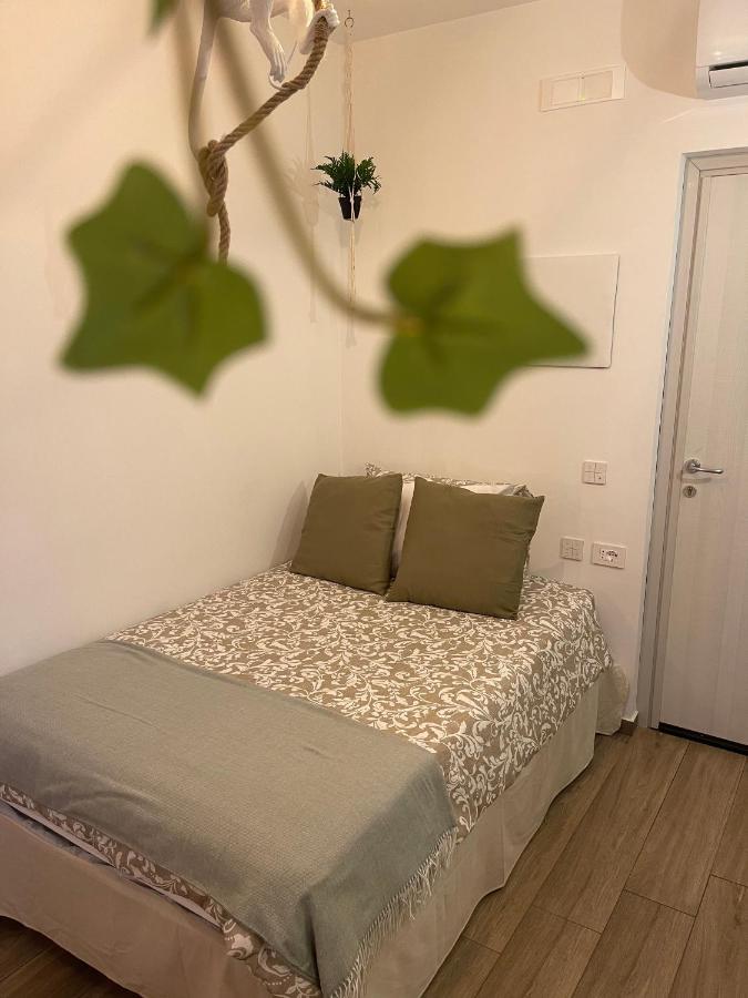 Urban Jungle Rooms Napels Buitenkant foto